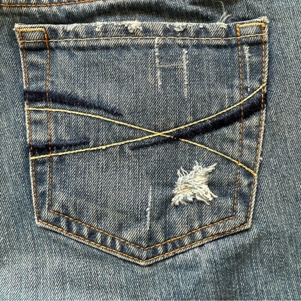 AEROPOSTALE πΈ Womenβs Mid-Rise Authentic Flare Jeans π Size 9/10 Short πΌβ¨ - Picture 11 of 15